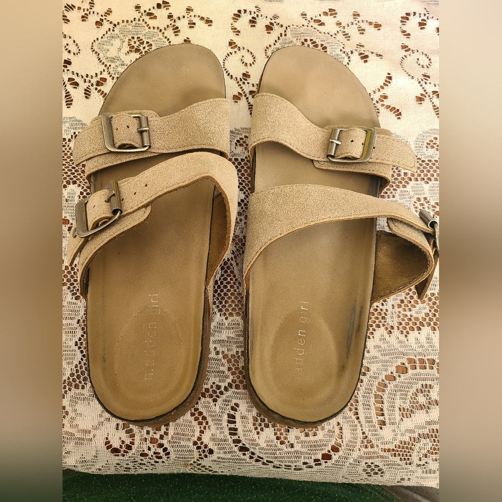 Madden Girls women’s Sandals